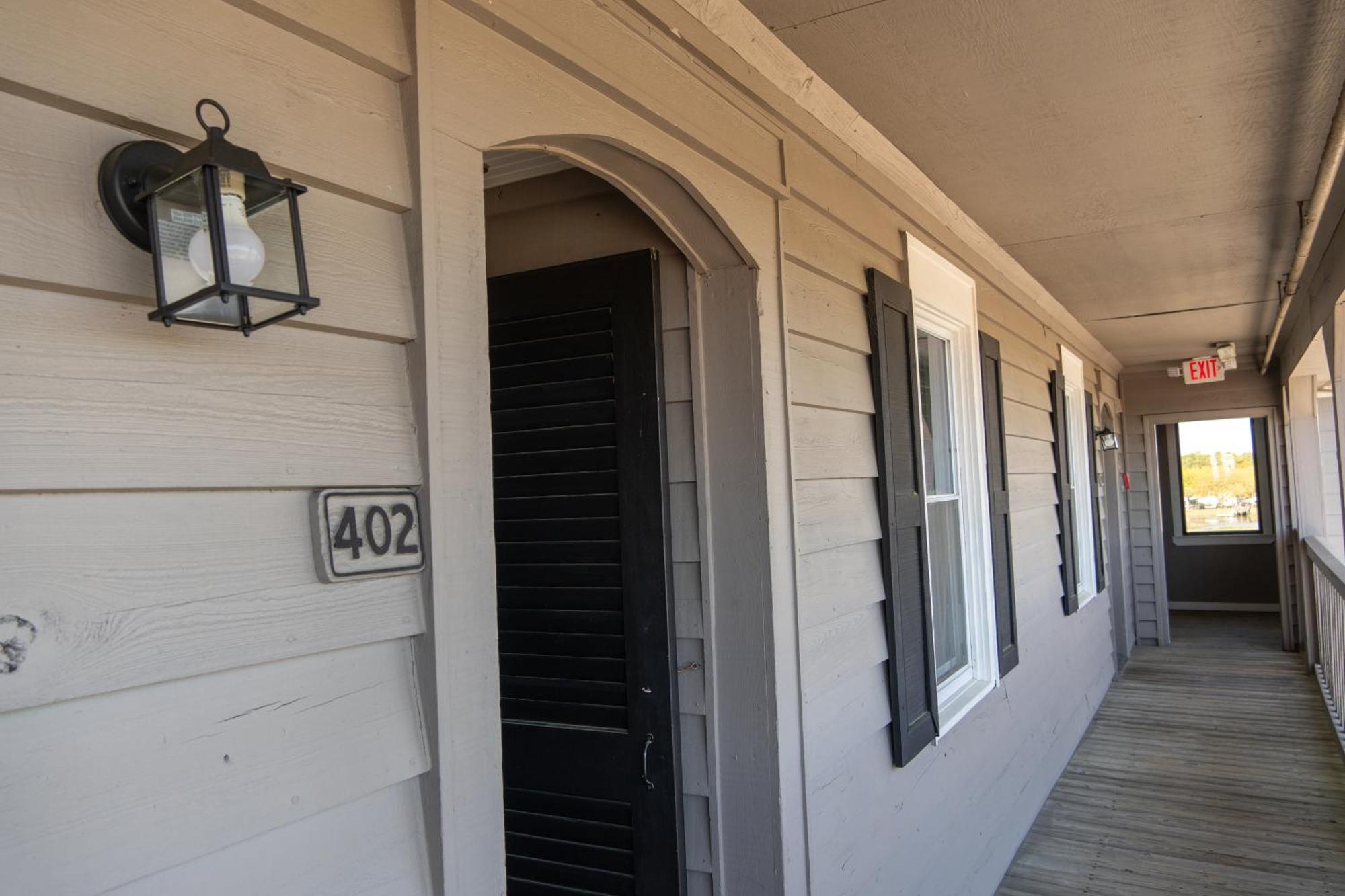 Sea Watch Inn At The Landing Garden City Exterior foto