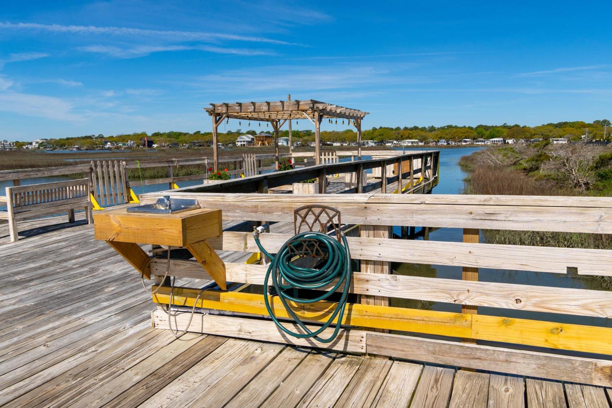 Sea Watch Inn At The Landing Garden City Exterior foto